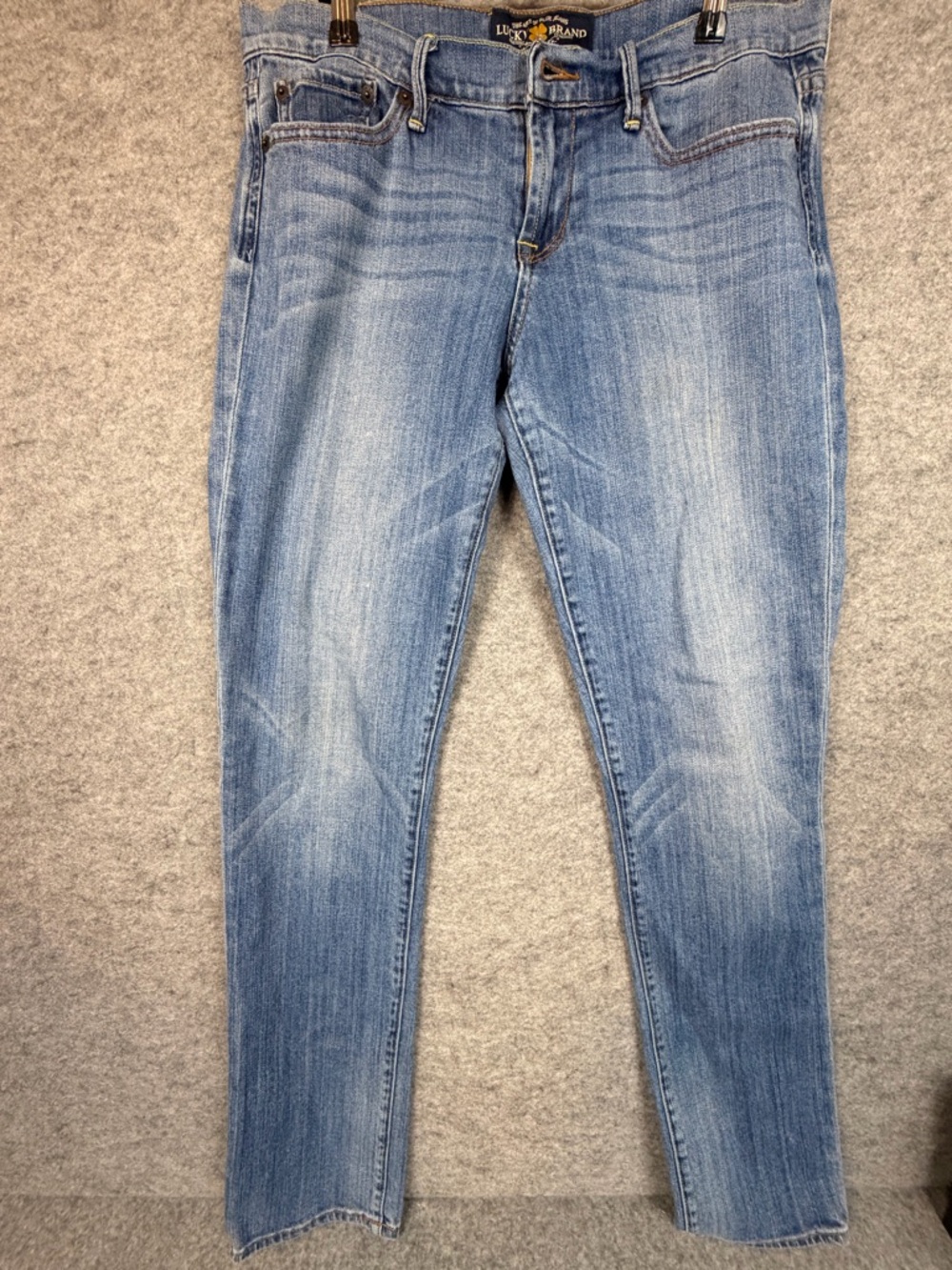 Lucky Brand Sweet 'n Straight Blue Jeans with Yellow Accents | Size 8/29 Long